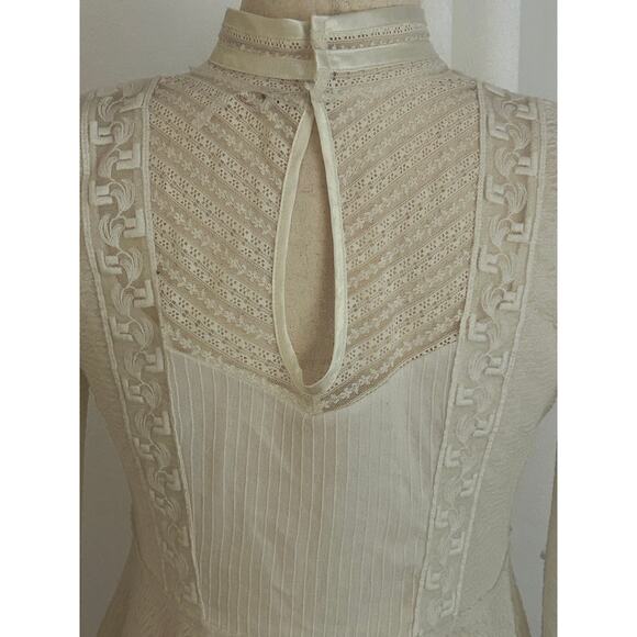 Free People Cream Lace High Neck Ribbon Blouse Sz Large - Picture 2 of 8